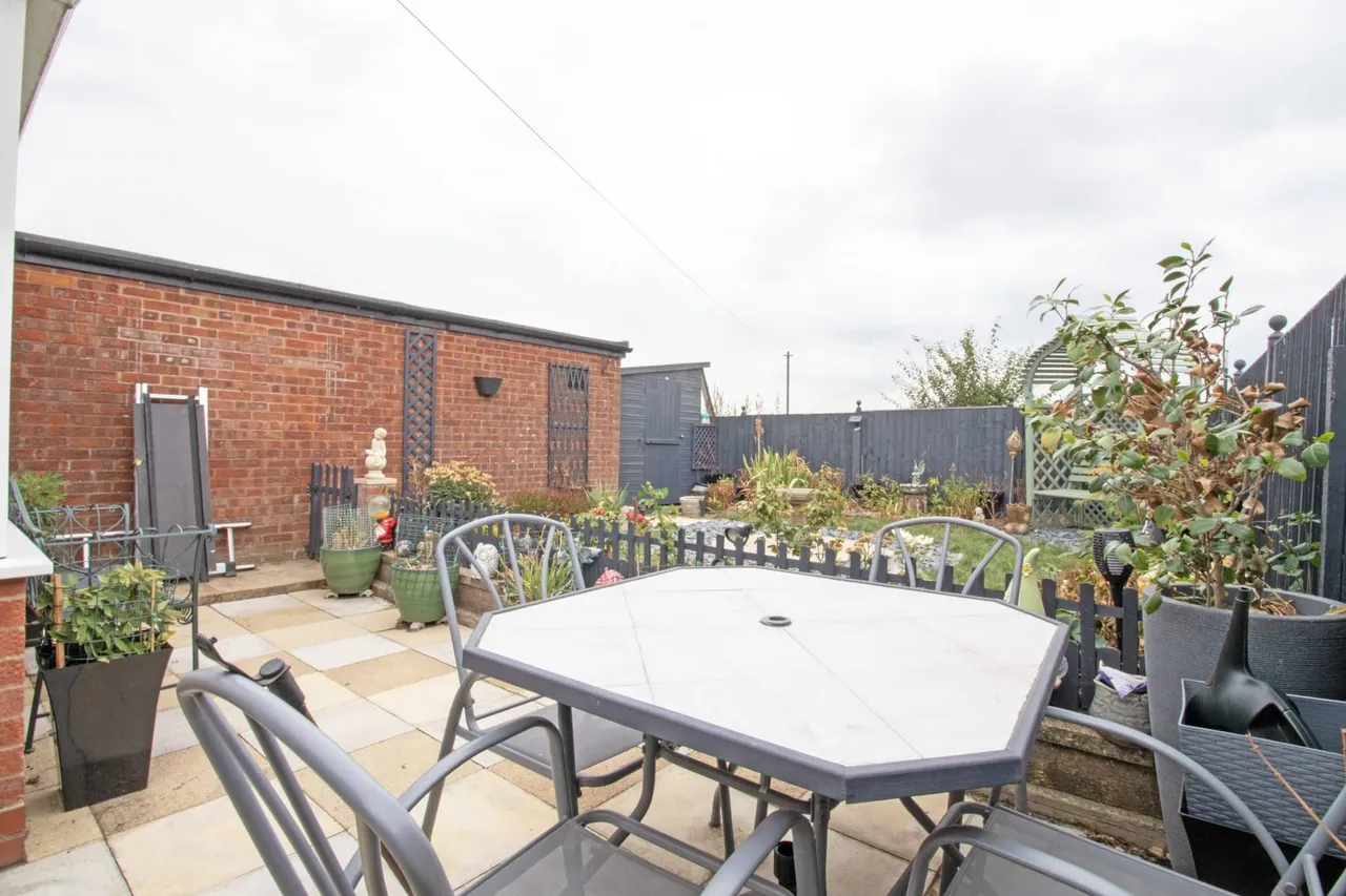 The Meadows, Burringham, DN17, photo 12
