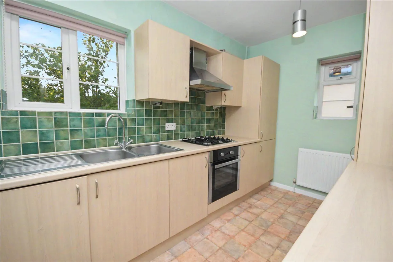Redesdale Gardens, Leeds, LS16, photo 2