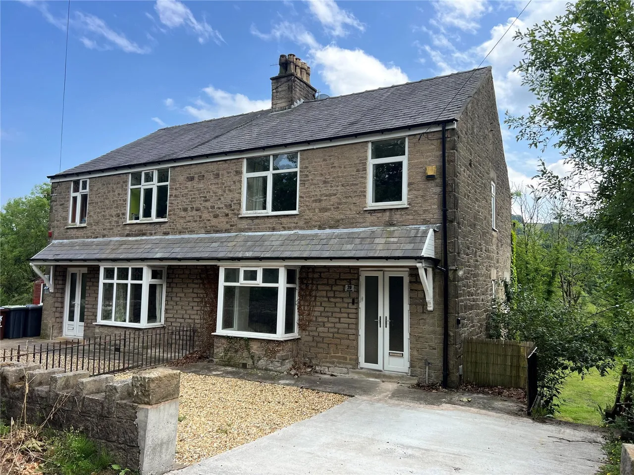 3 bed house for sale — New Road, Buxworth, High Peak, Derbyshire, SK23