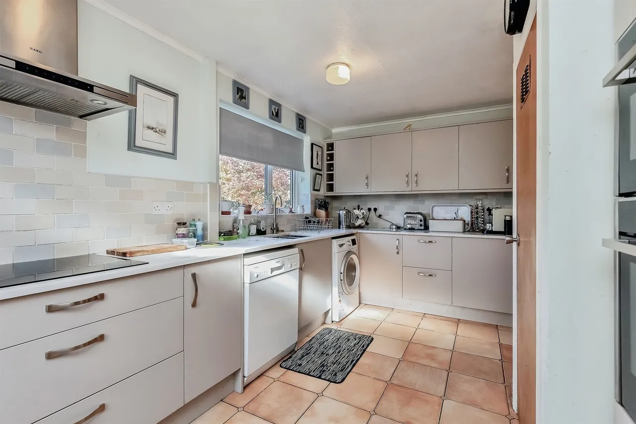 Lea View, Ryhall, PE9, photo 3