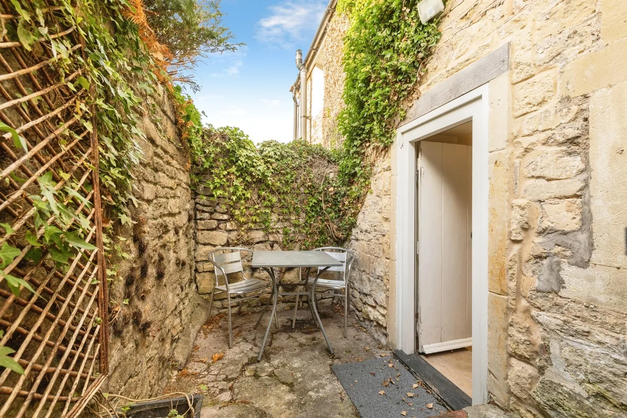 School Place, Claverton, BA2, photo 6