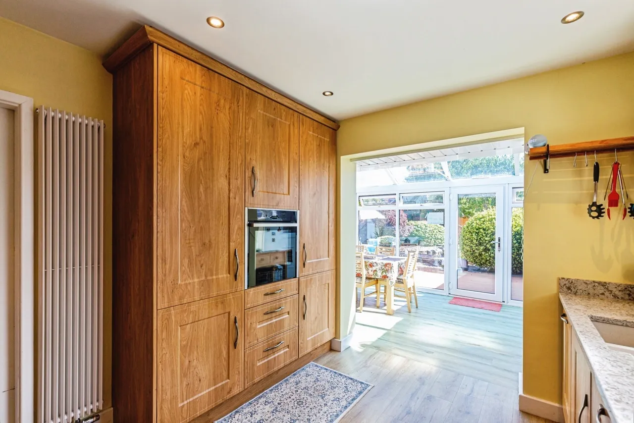 Poulton Avenue, Lytham St. Annes, FY8, photo 9