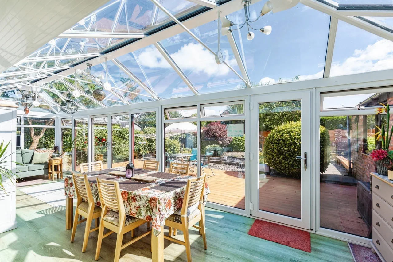 Poulton Avenue, Lytham St. Annes, FY8, photo 10