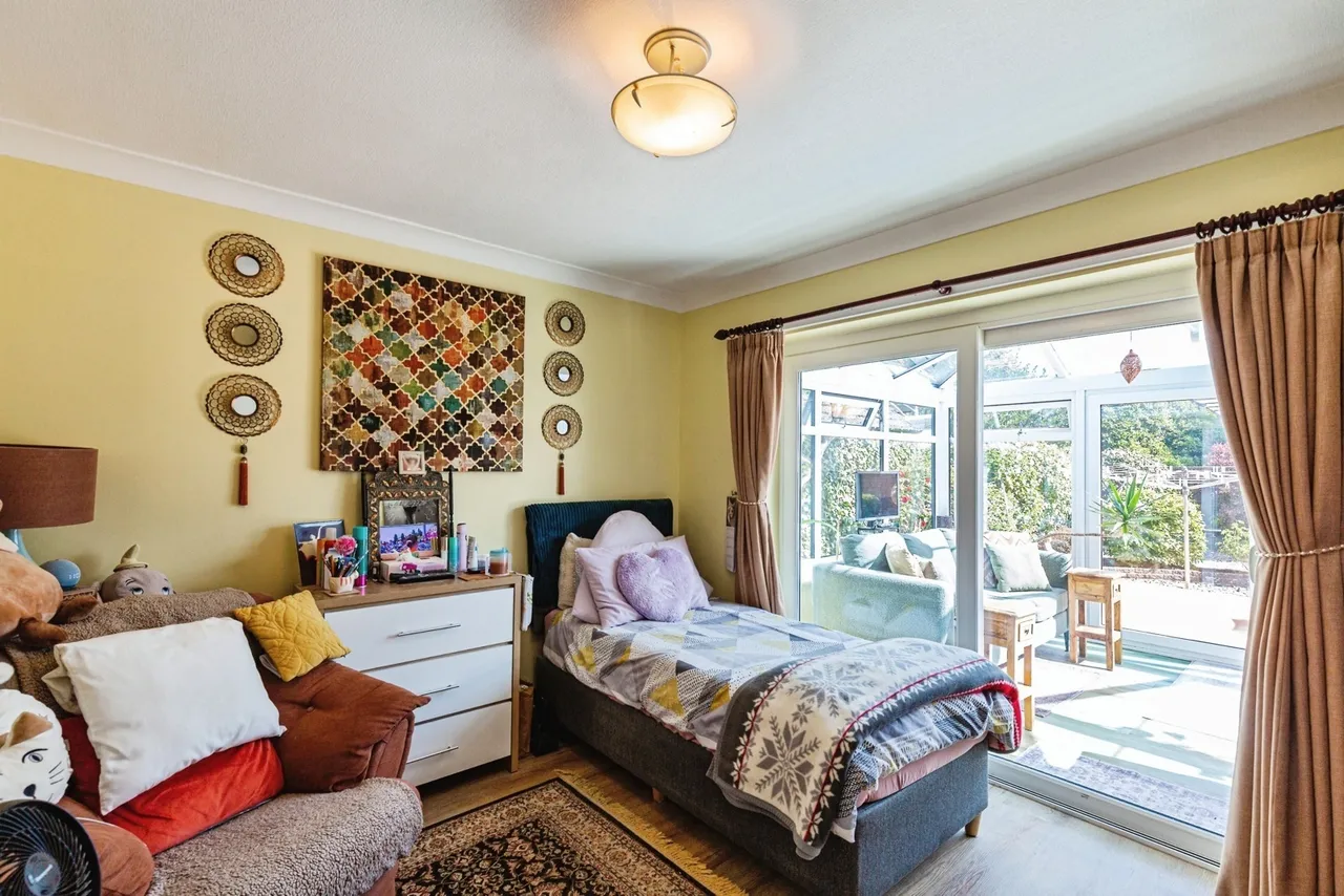 Poulton Avenue, Lytham St. Annes, FY8, photo 14