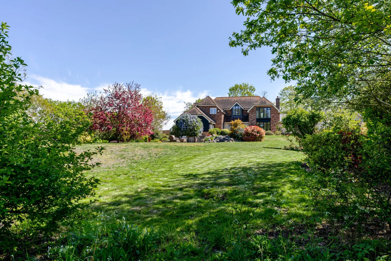 Kestrel Court, Needingworth, PE27, photo 18