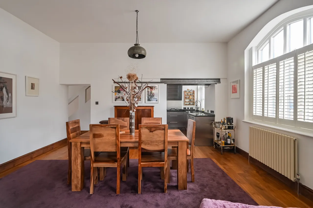 67 Independent Place, London, photo 3