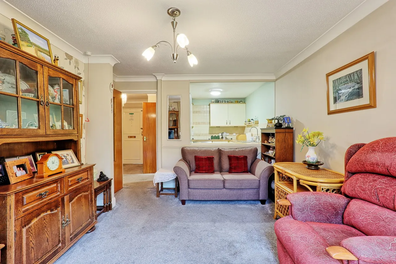 Uplands Road, Warley, CM14, photo 9