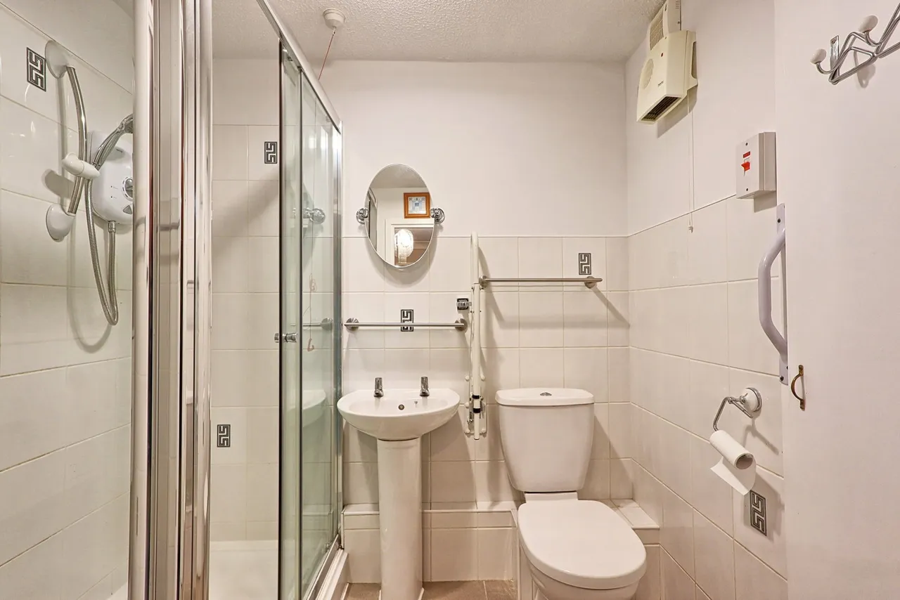 Uplands Road, Warley, CM14, photo 14