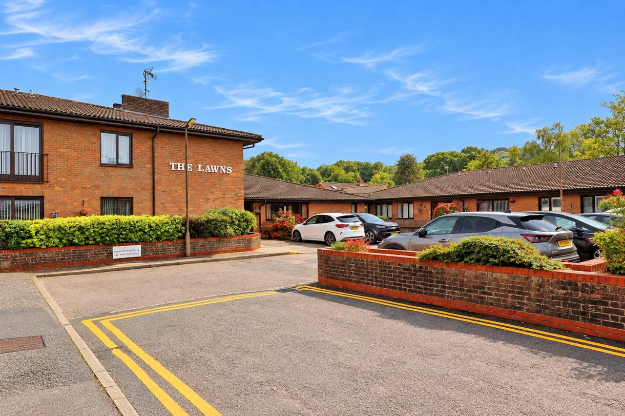 1 bed retirement for sale, Uplands Road, Warley, CM14