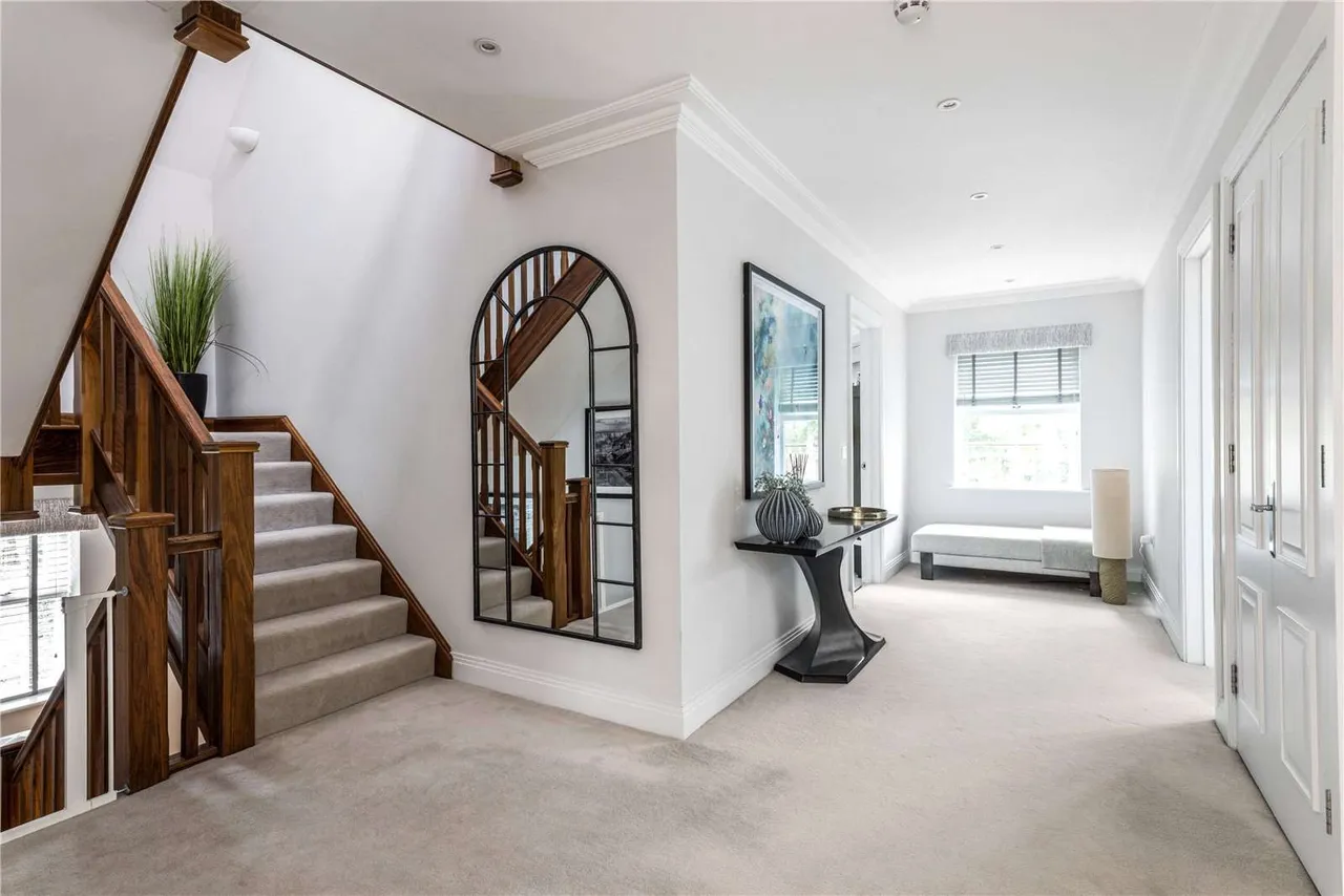 Sunningdale Heights, Sunningdale, Ascot, Berkshire, SL5 0BF, photo 12