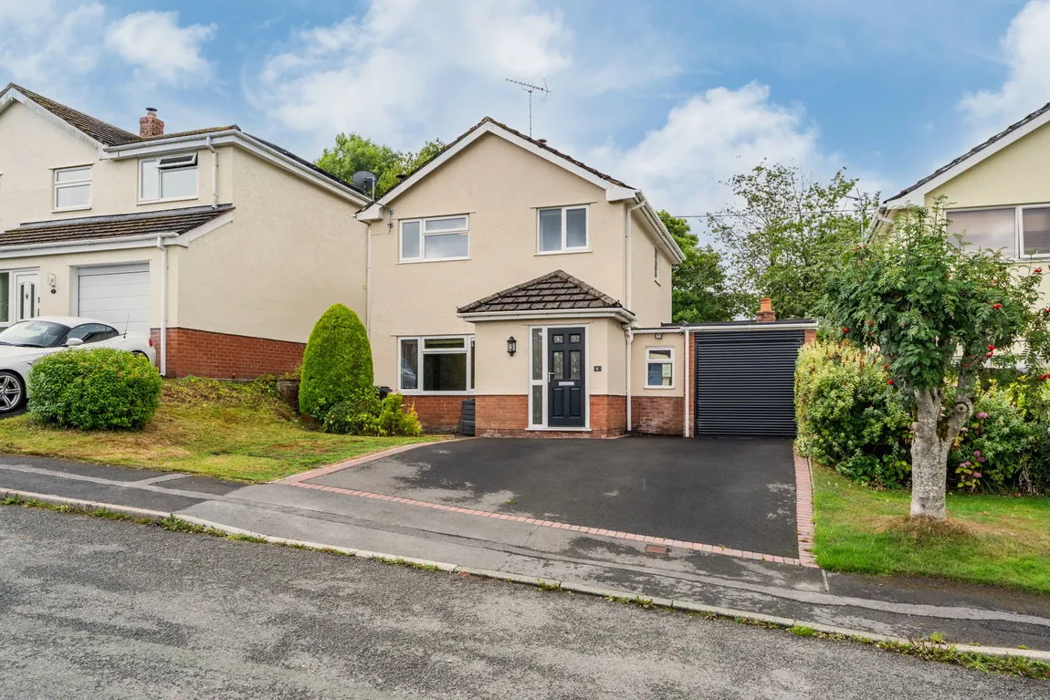 3 bed house for sale — Fron Deg, Pantymwyn, Flintshire, CH7 5EU