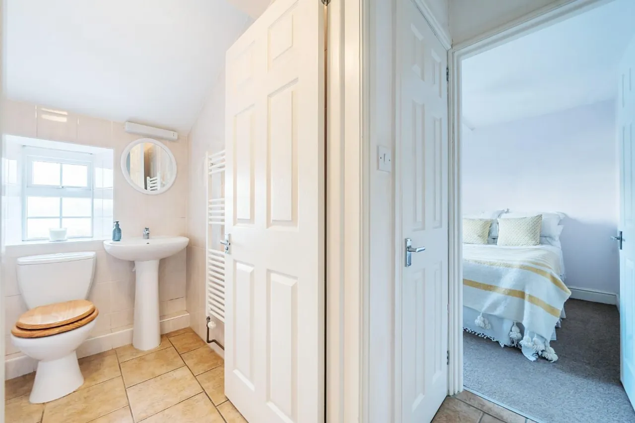 South Street, Milborne Port, DT9, photo 8