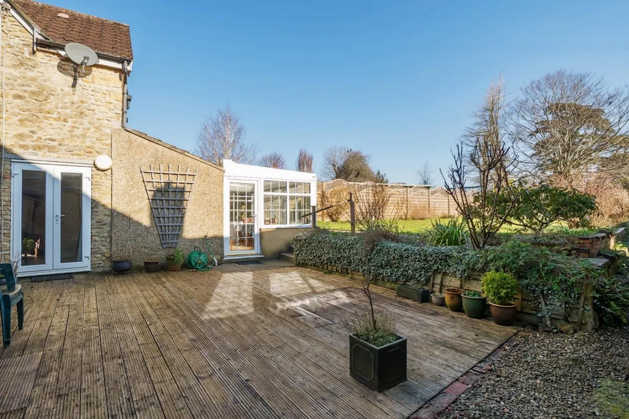South Street, Milborne Port, DT9, photo 17
