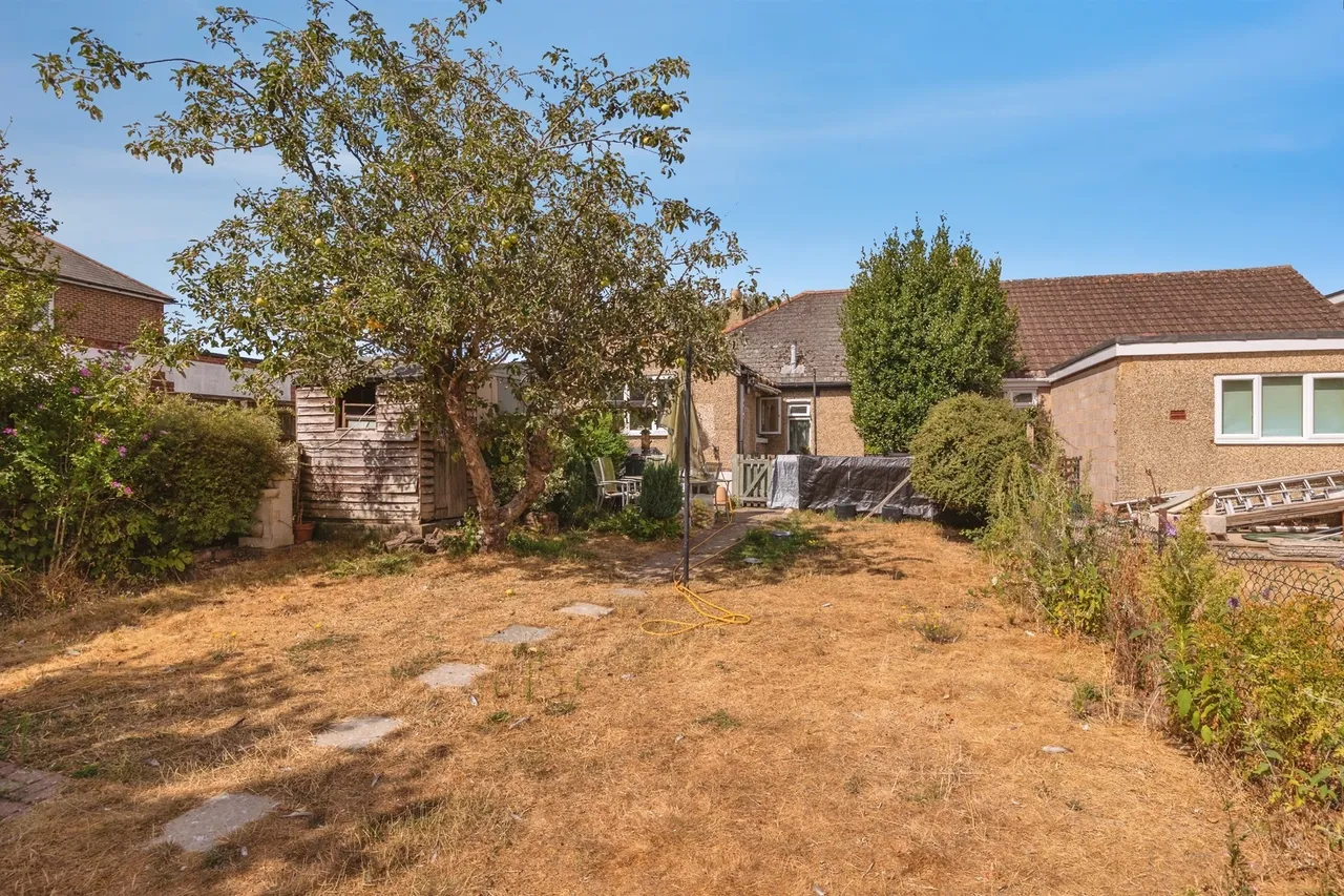 Park Avenue, Waterlooville, PO7, photo 15