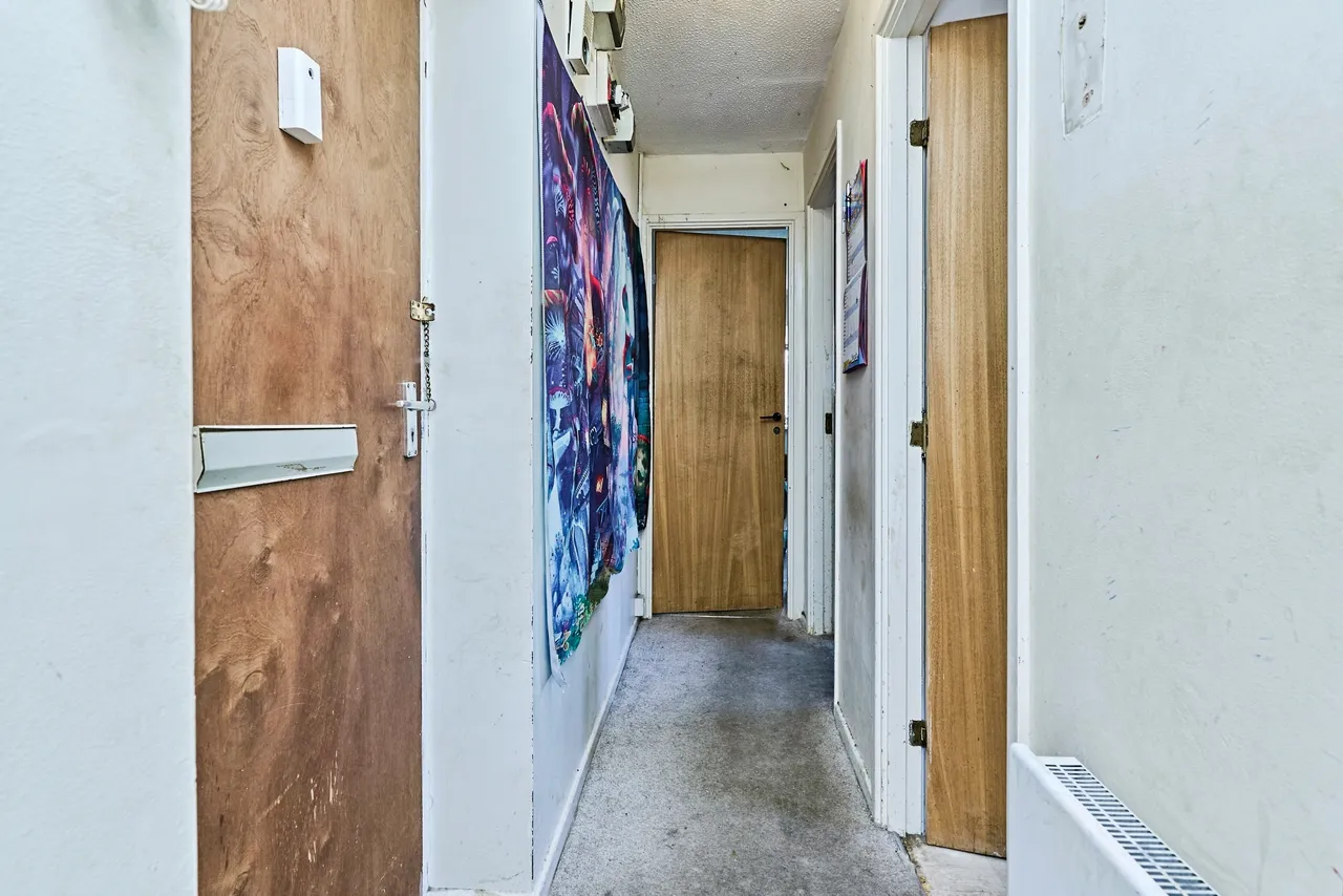 Parkfield Road, Wolverhampton, photo 9