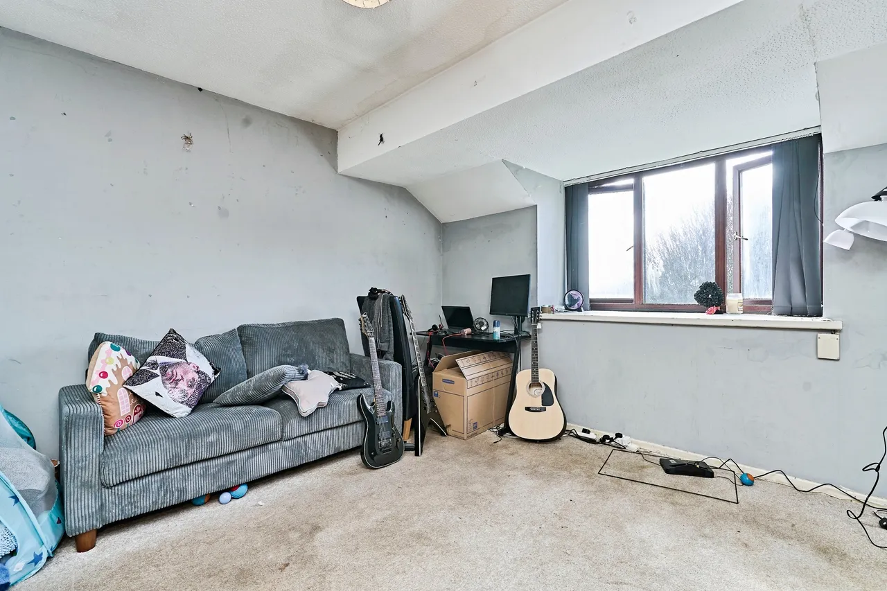 Parkfield Road, Wolverhampton, photo 4
