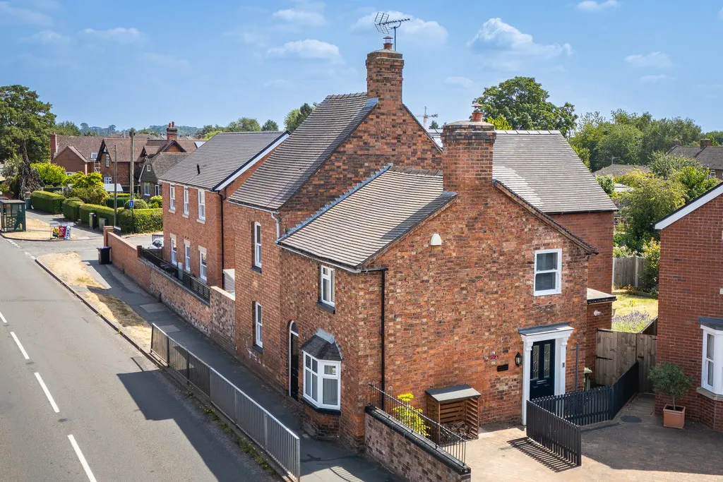 4 bed house for sale, Stafford Road, Newport