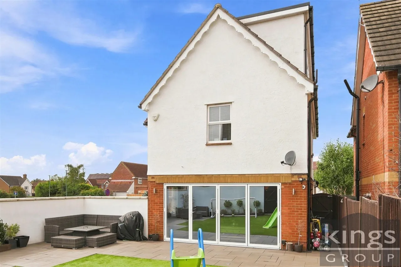 Chelsea Gardens, Harlow, photo 24