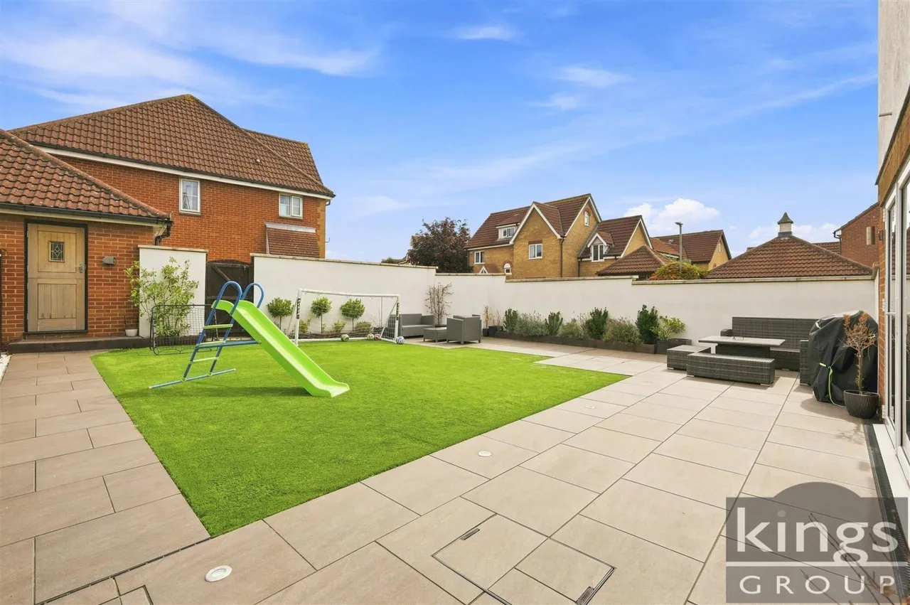 Chelsea Gardens, Harlow, photo 22