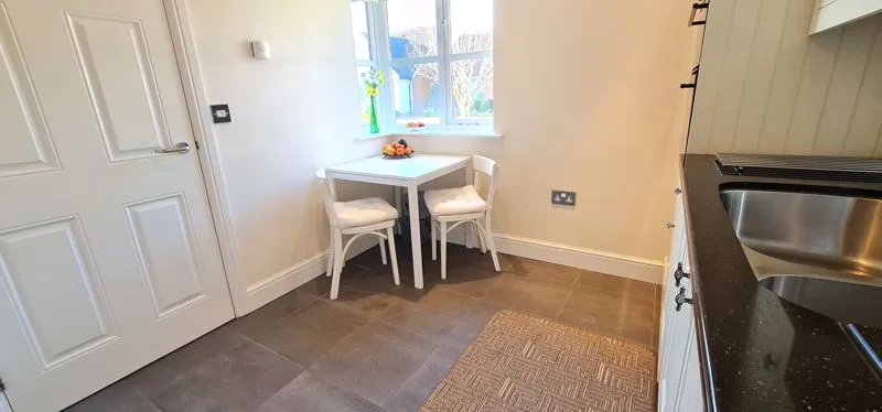 Kirk Mews, Althorne, Essex, CM3 6GL, photo 12