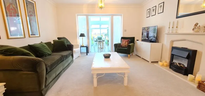Kirk Mews, Althorne, Essex, CM3 6GL, photo 7