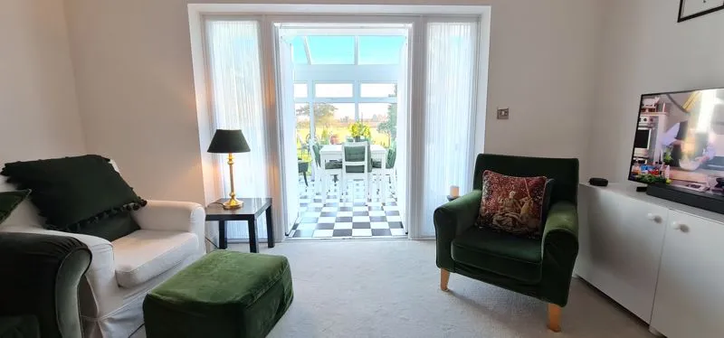 Kirk Mews, Althorne, Essex, CM3 6GL, photo 9