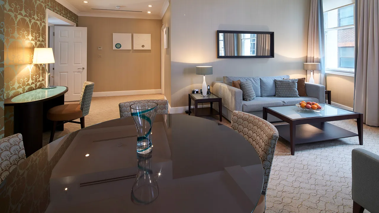 1 bed property to rent, Bow Lane, Bank, EC4M