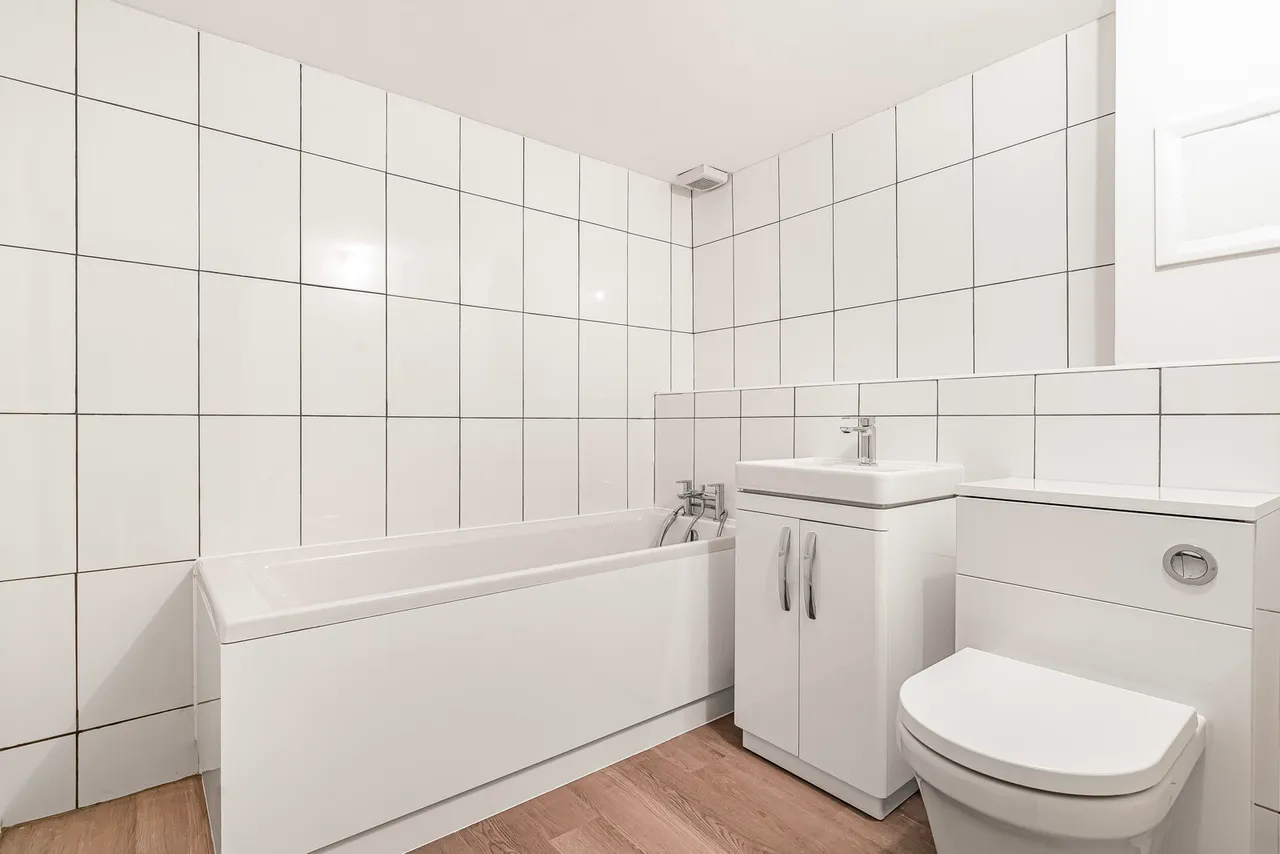 Camille Close, London, SE25, photo 6