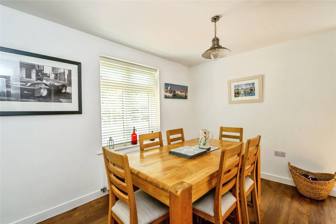 Vespasian Close, Westhampnett, PO18, photo 14