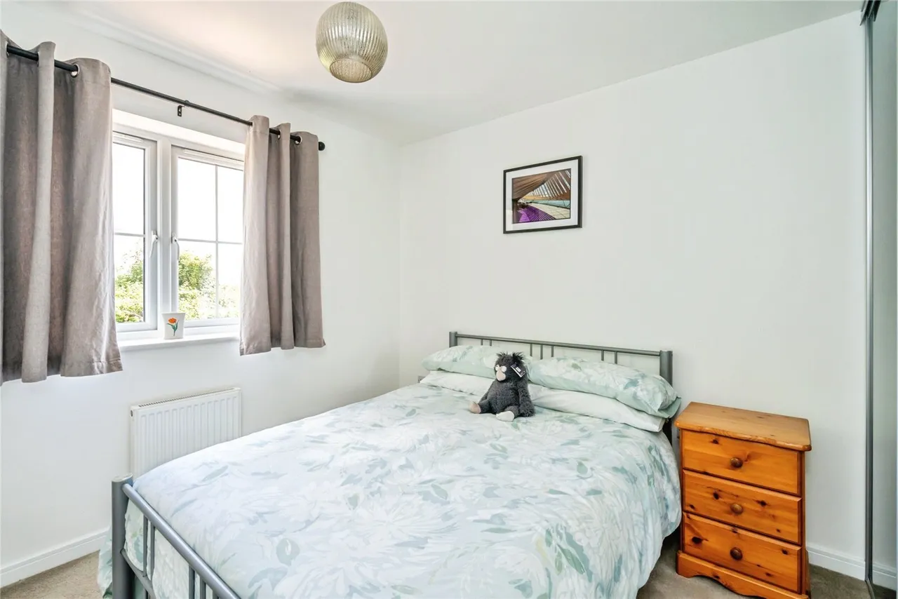 Vespasian Close, Westhampnett, PO18, photo 7
