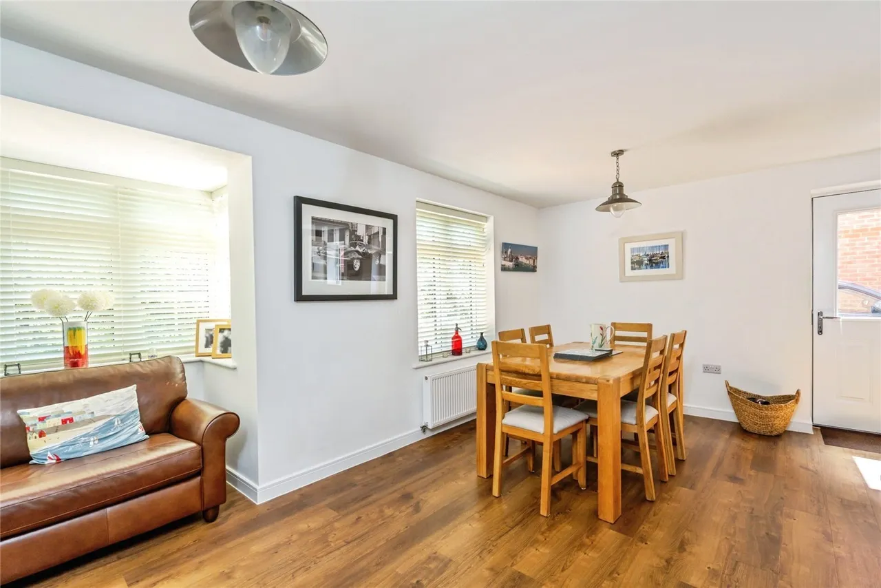 Vespasian Close, Westhampnett, PO18, photo 13