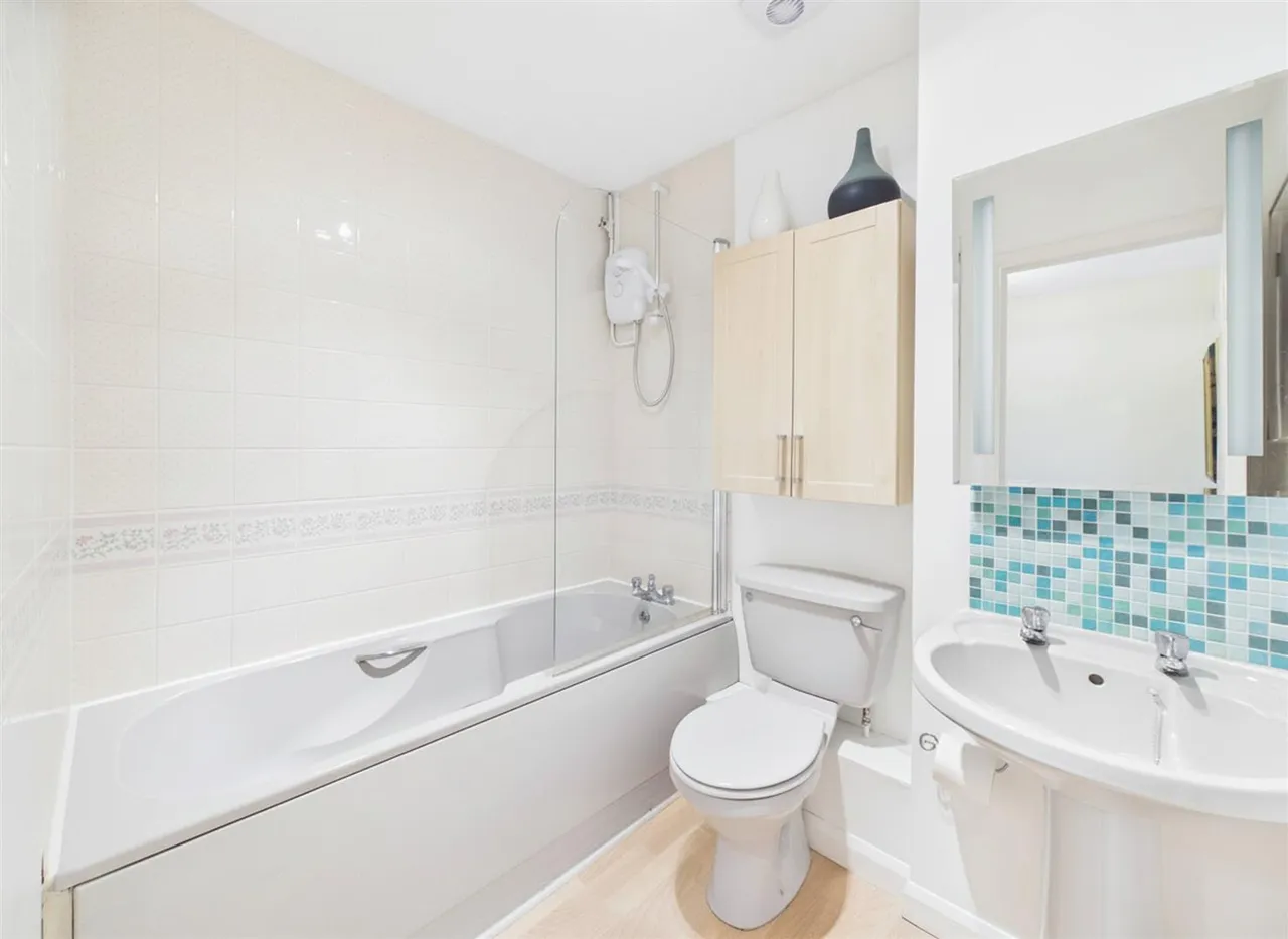 Forbes Way, Ruislip, HA4 9LP, photo 7