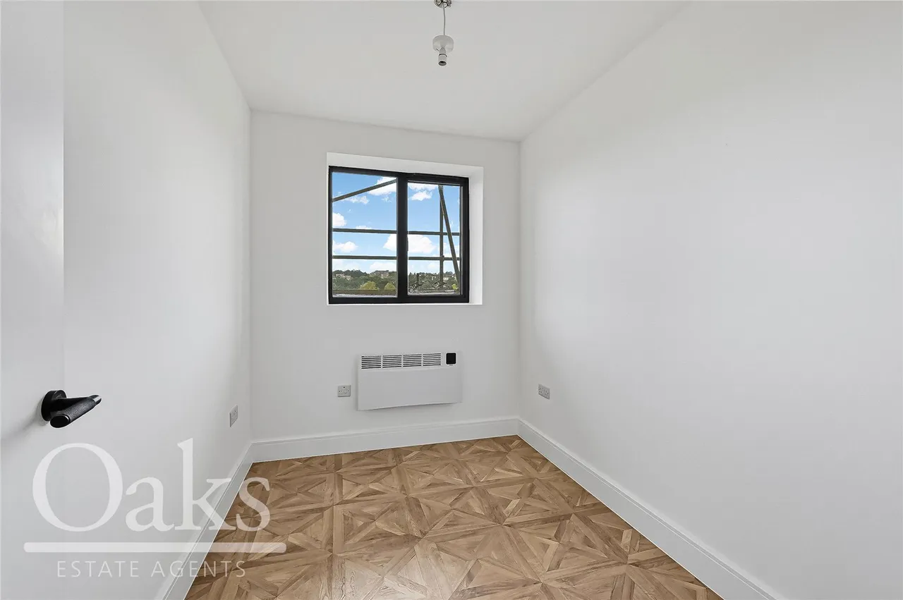 Avenue Road, South Norwood, SE25, photo 5
