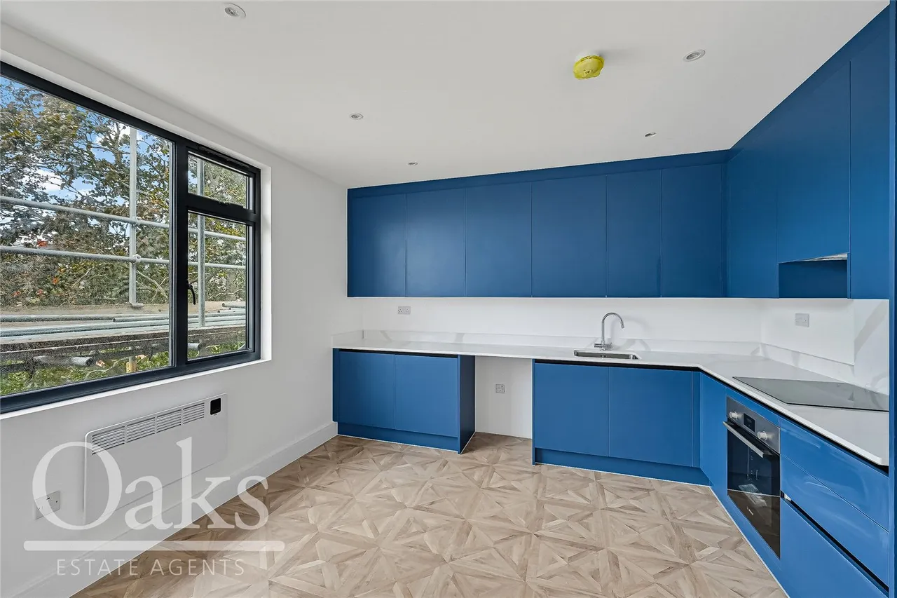 Avenue Road, South Norwood, SE25, photo 2