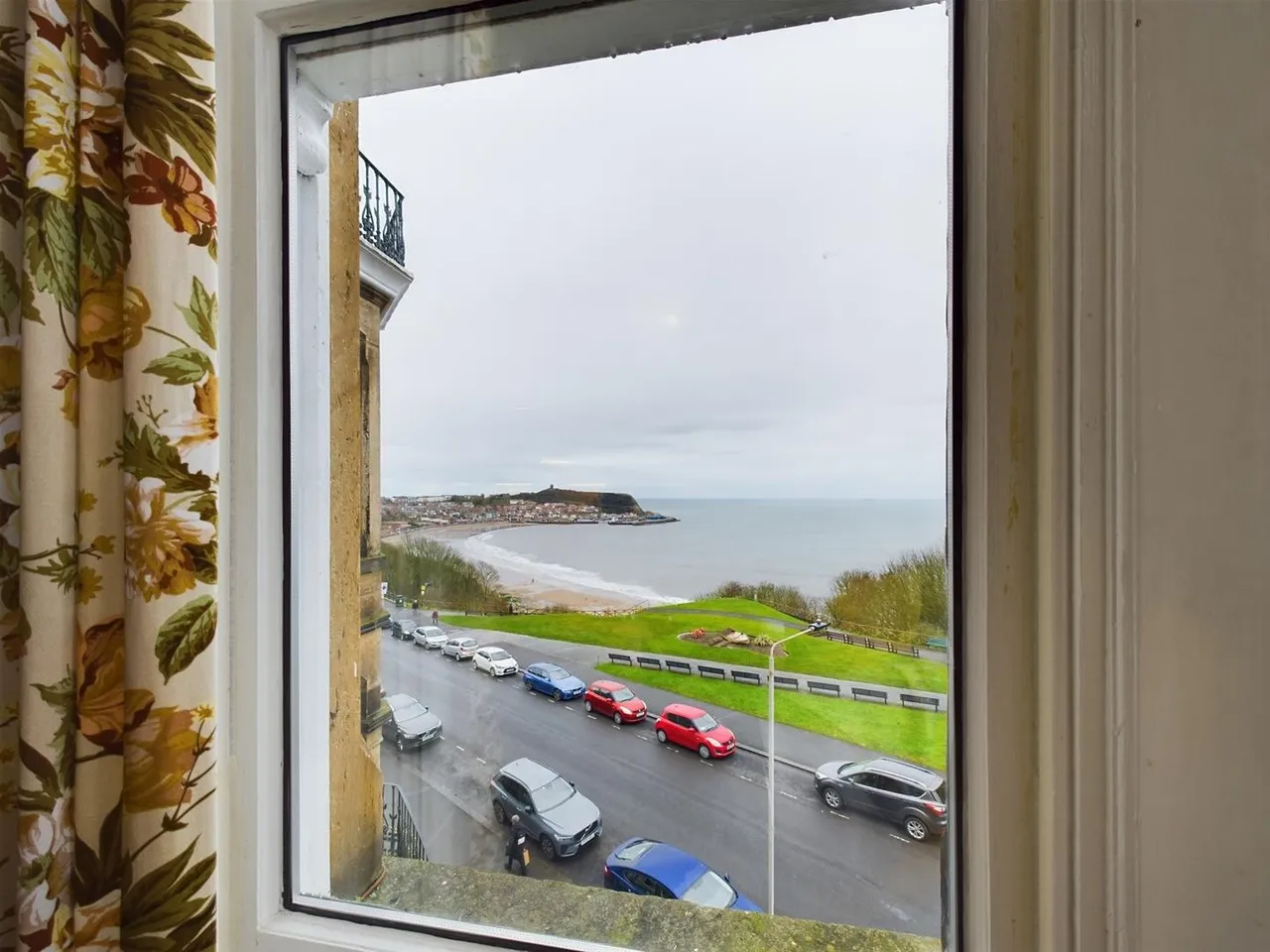Esplanade, Scarborough YO11 2AY, photo 2