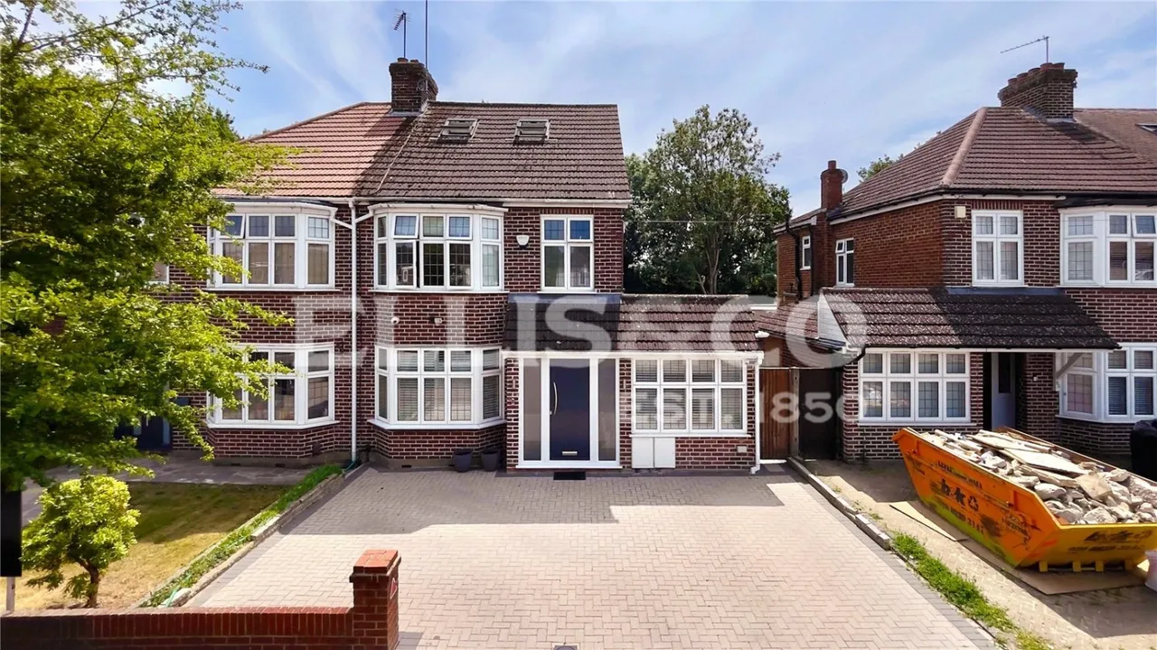 Elm Avenue, Eastcote, HA4, photo 28