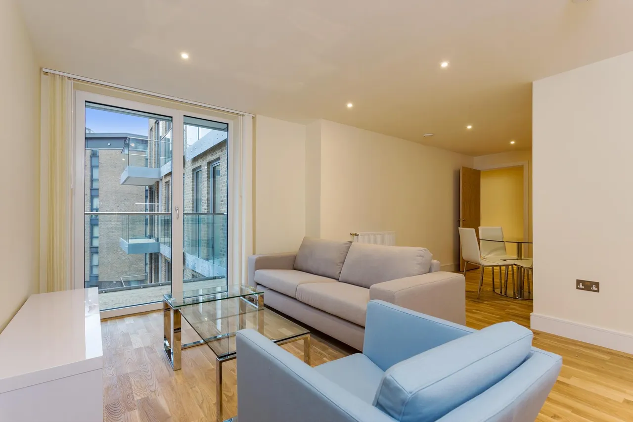 Elite House, London, E14, photo 2