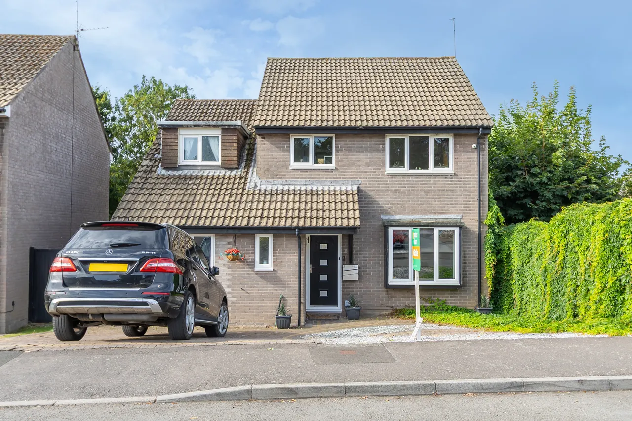 4 bed house for sale, Db