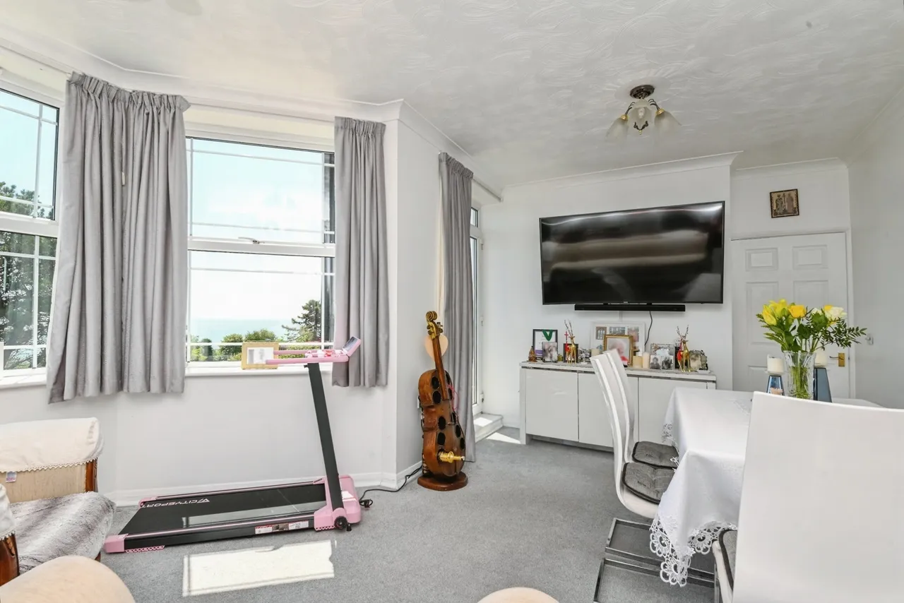 Marine Parade West, Clacton-on-Sea, Essex, CO15, photo 3