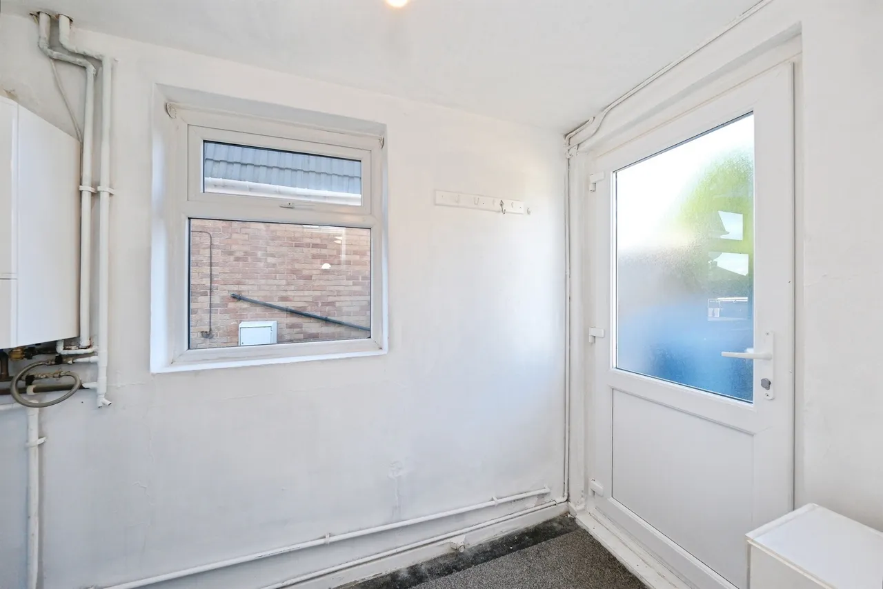 Houldsworth Drive, Chesterfield, S41, photo 6