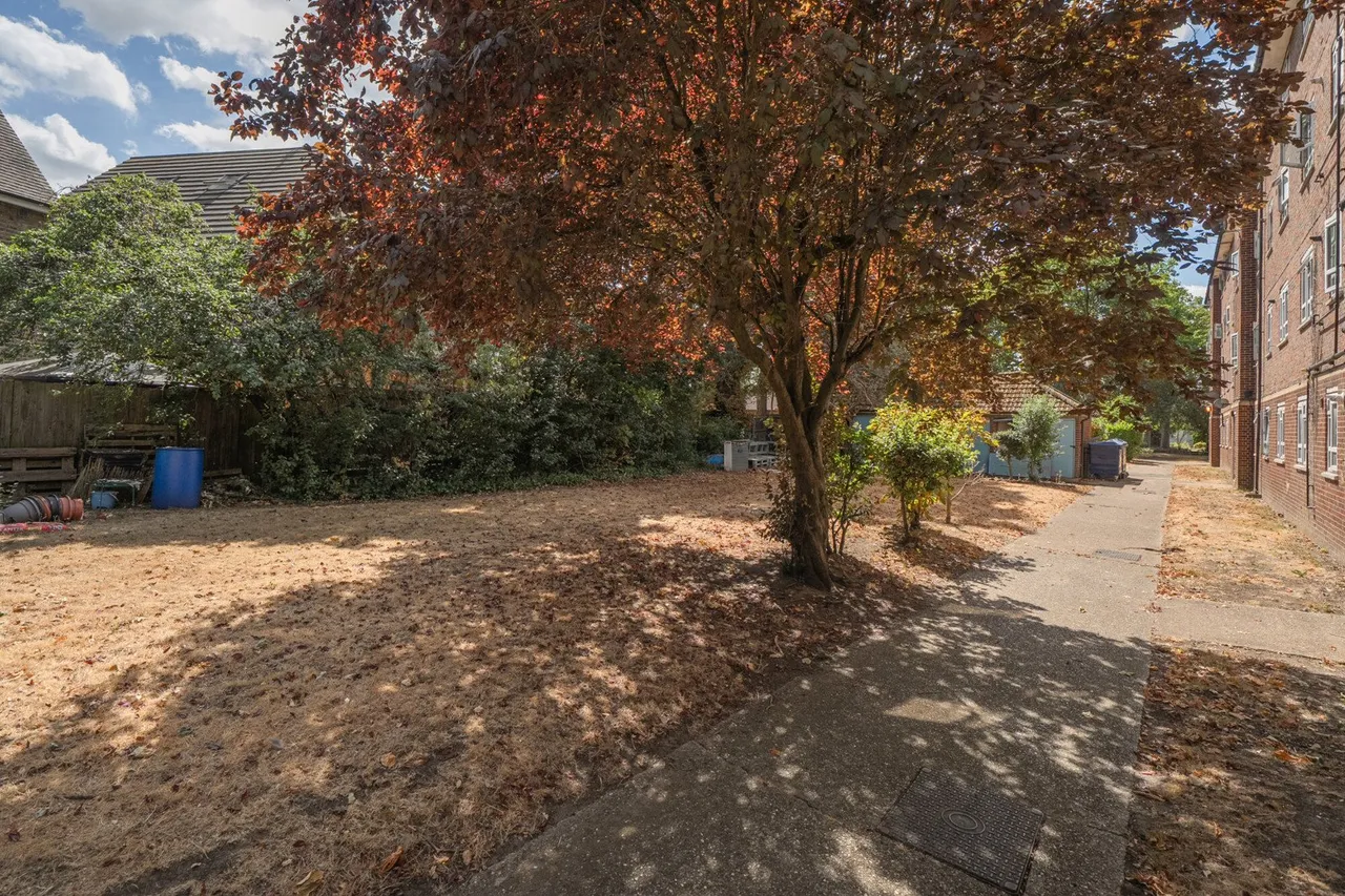 Ravens Way, SE12, photo 18