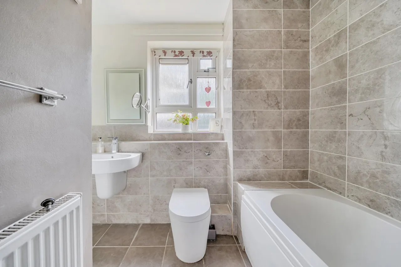 Ravens Way, SE12, photo 6