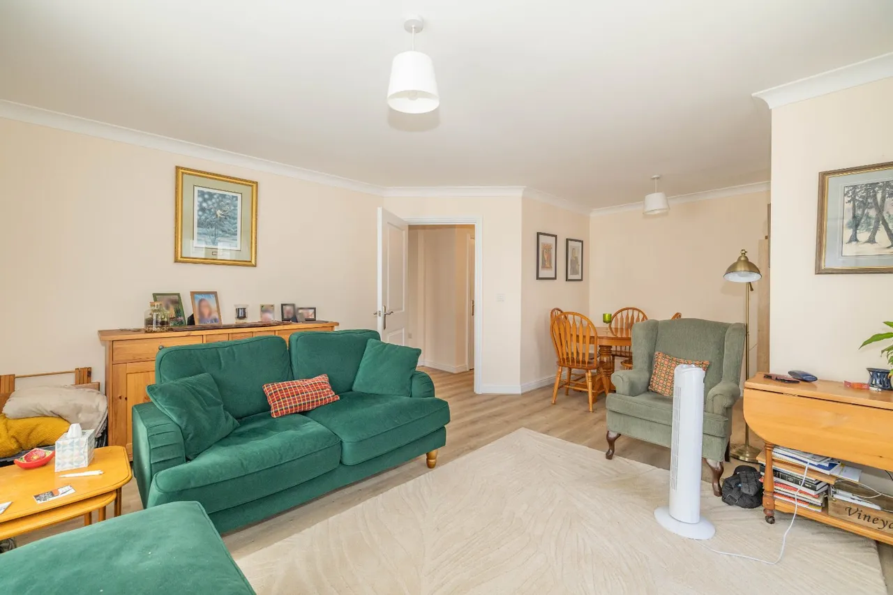 Old Watling Street, Canterbury, CT1, photo 2