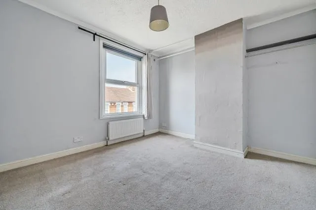 Swindon Road, Swindon, SN1, photo 7
