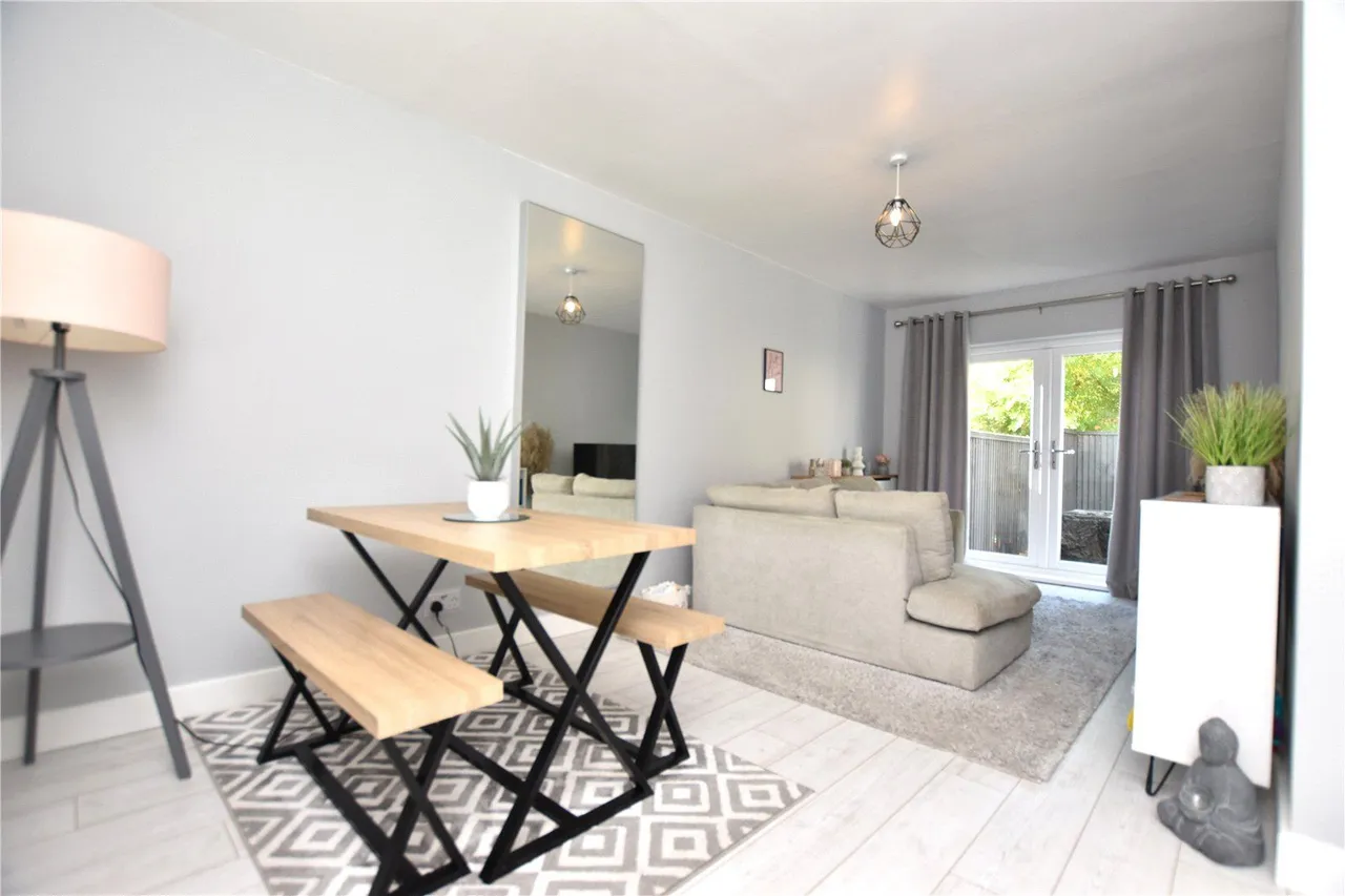 Chandler Close, Birstall, WF17, photo 2