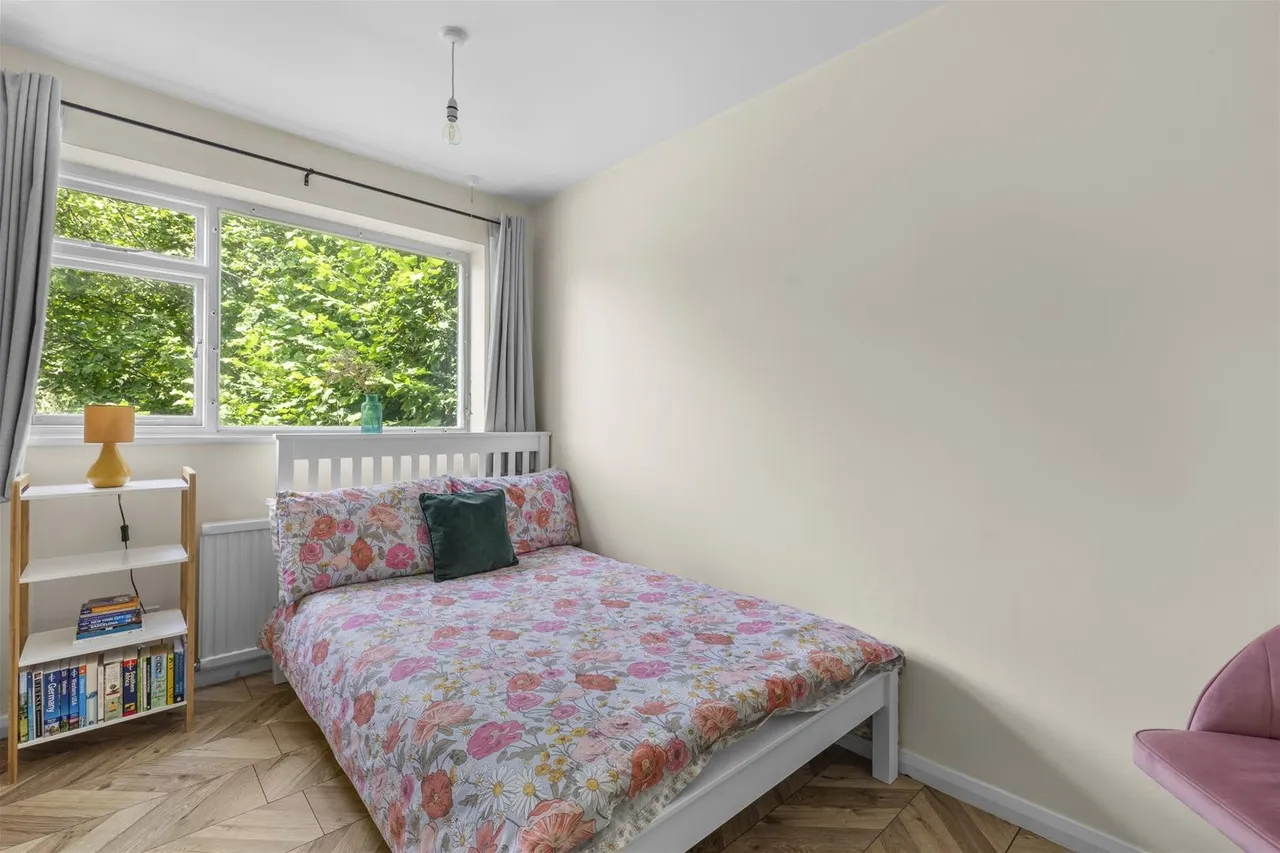 Amersham Hill, High Wycombe, HP13, photo 9