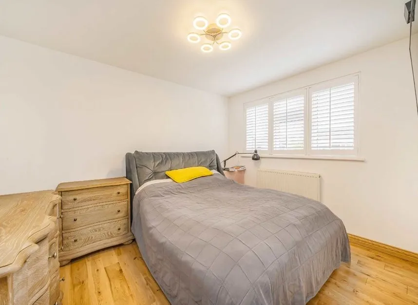 Hanworth Road, Hampton, TW12, photo 7