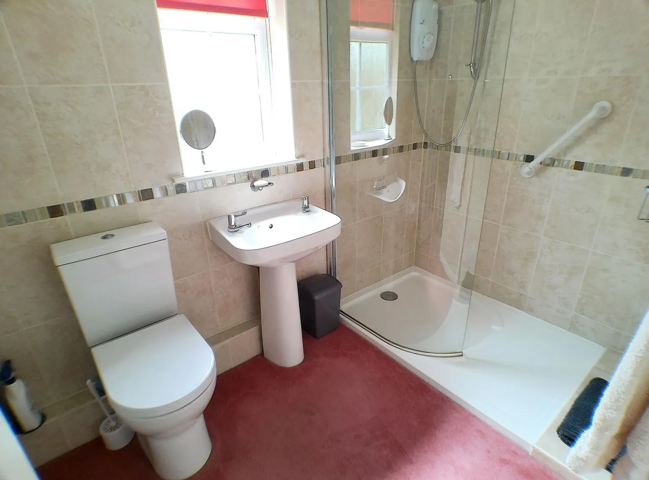 Fairfield Street, Bingham, NG13, photo 18