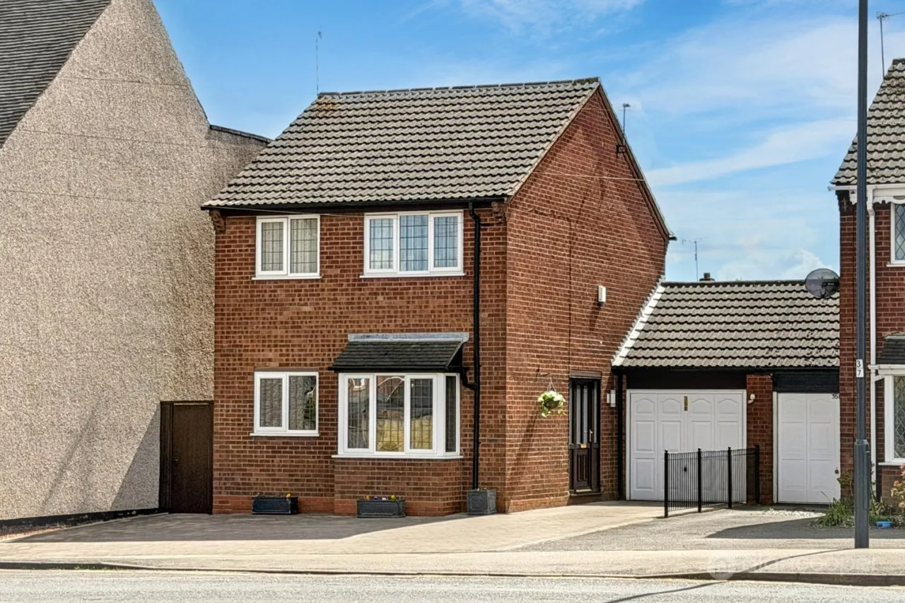 3 bed house for sale, Croft Road, Stockingford, CV10
