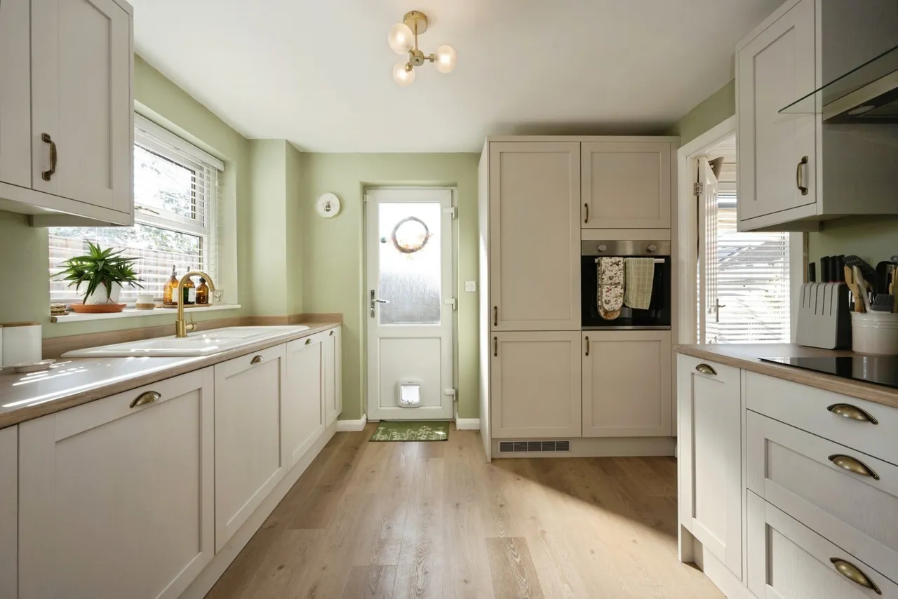 Sudeley Walk, Bedford, MK41, photo 5